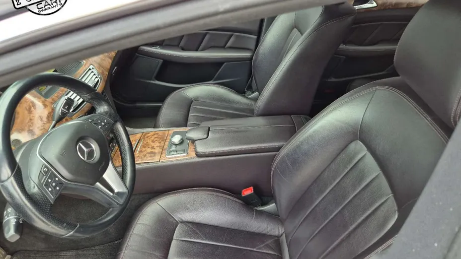 MERCEDES-BENZ CLS -