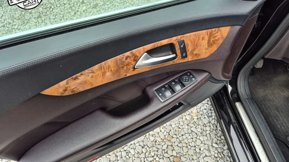 MERCEDES-BENZ CLS -