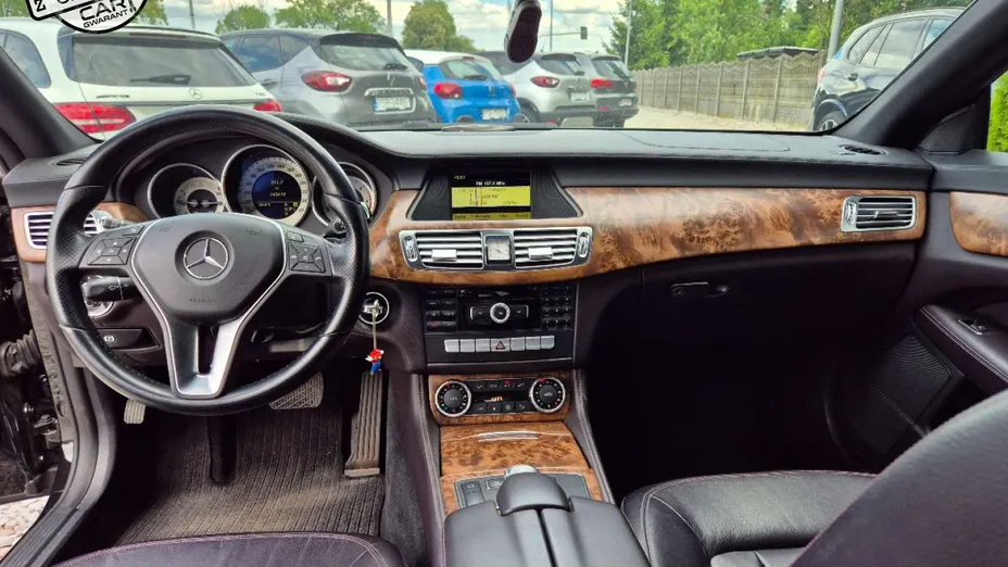 MERCEDES-BENZ CLS -