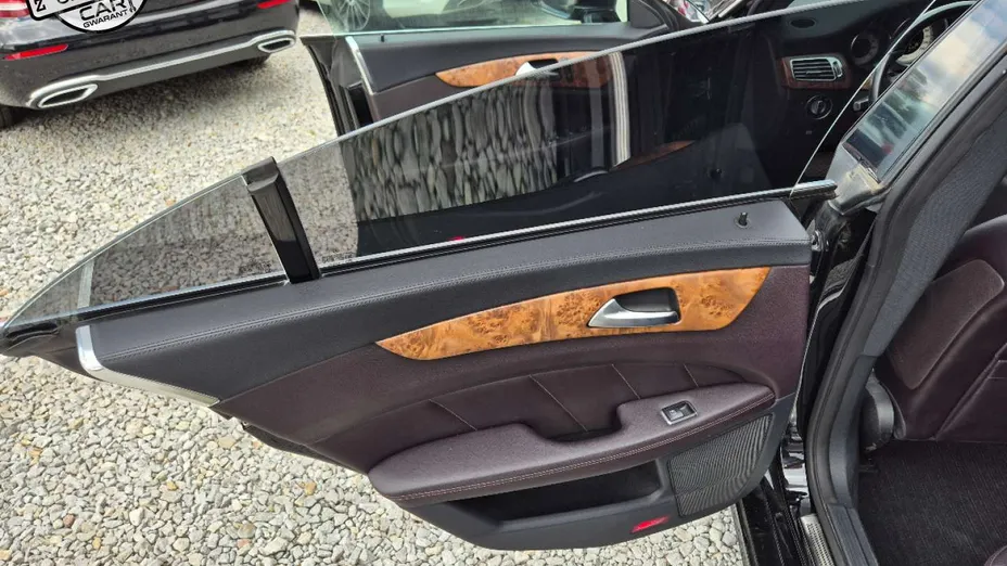 MERCEDES-BENZ CLS -