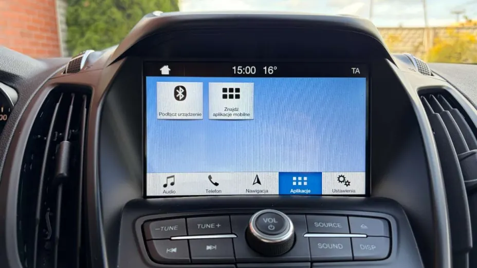 FORD Kuga -