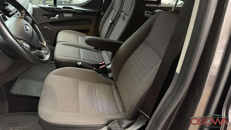 FORD Tourneo Custom -