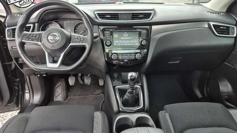 NISSAN Qashqai -