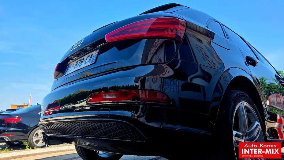 AUDI Q3 -
