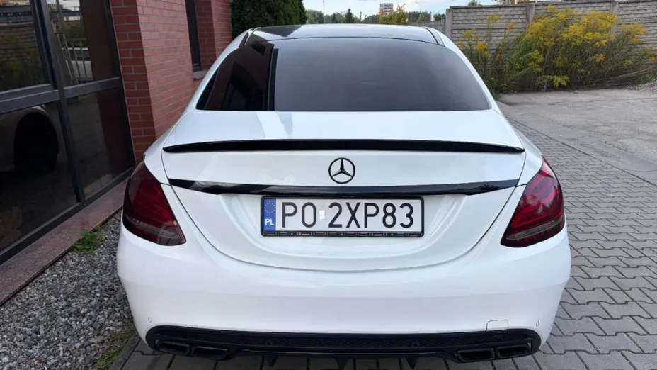 MERCEDES-BENZ C Klasa -