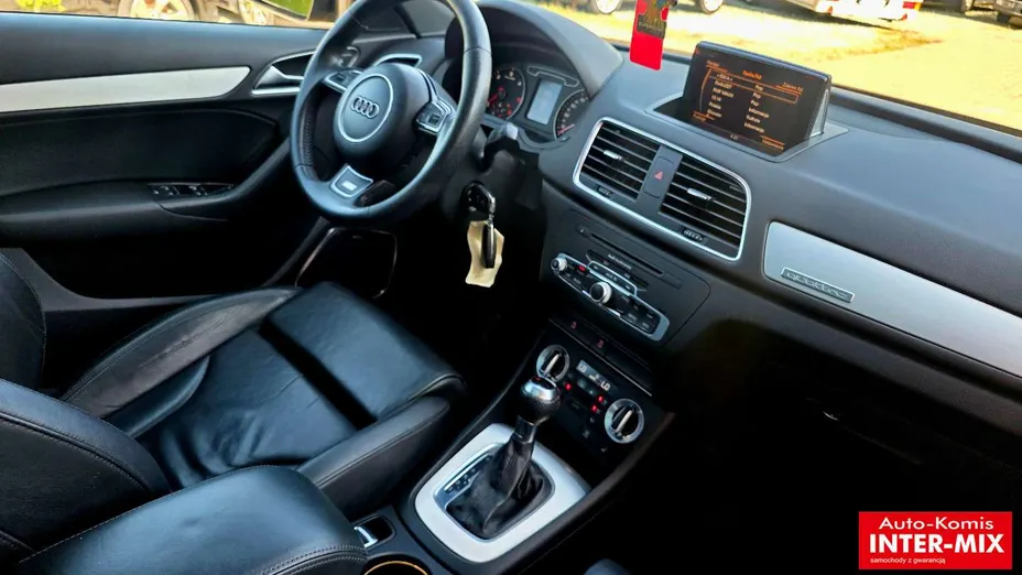 AUDI Q3 -