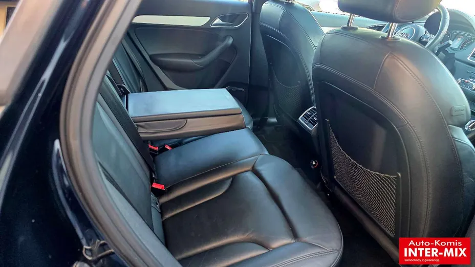 AUDI Q3 -