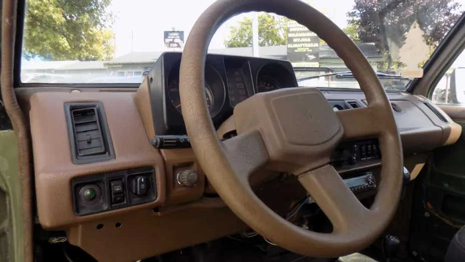 ISUZU Trooper -