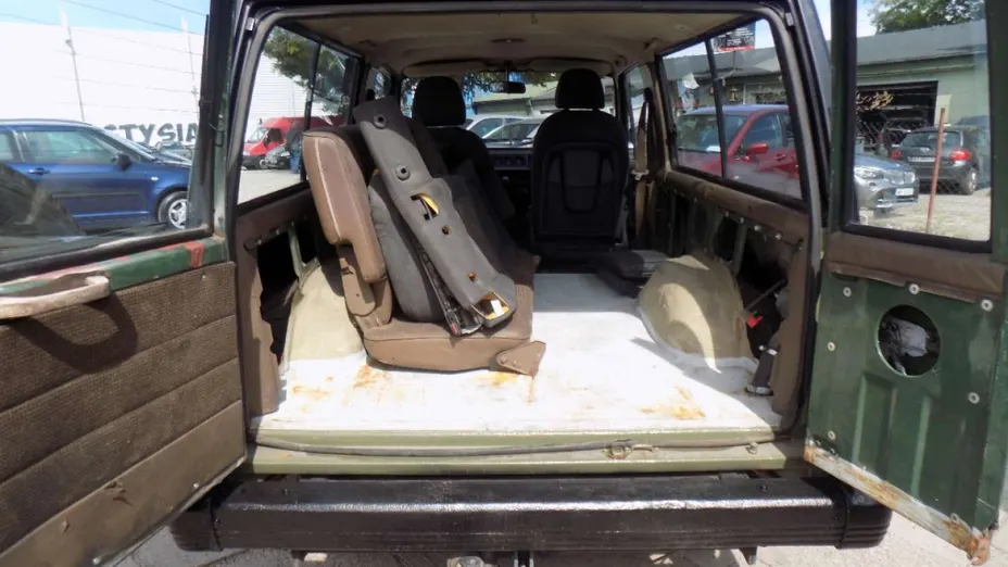 ISUZU Trooper -