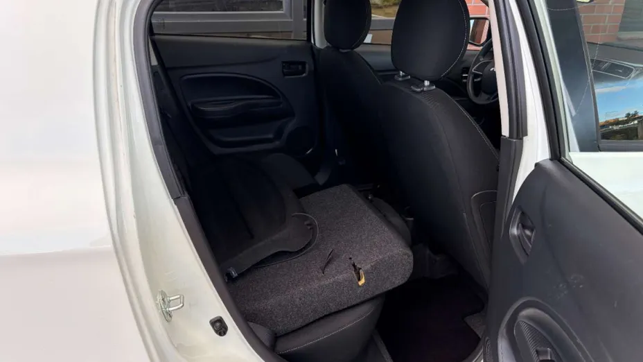 MITSUBISHI Space Star -