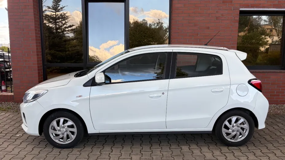 MITSUBISHI Space Star -