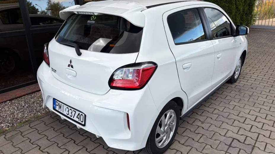 MITSUBISHI Space Star -