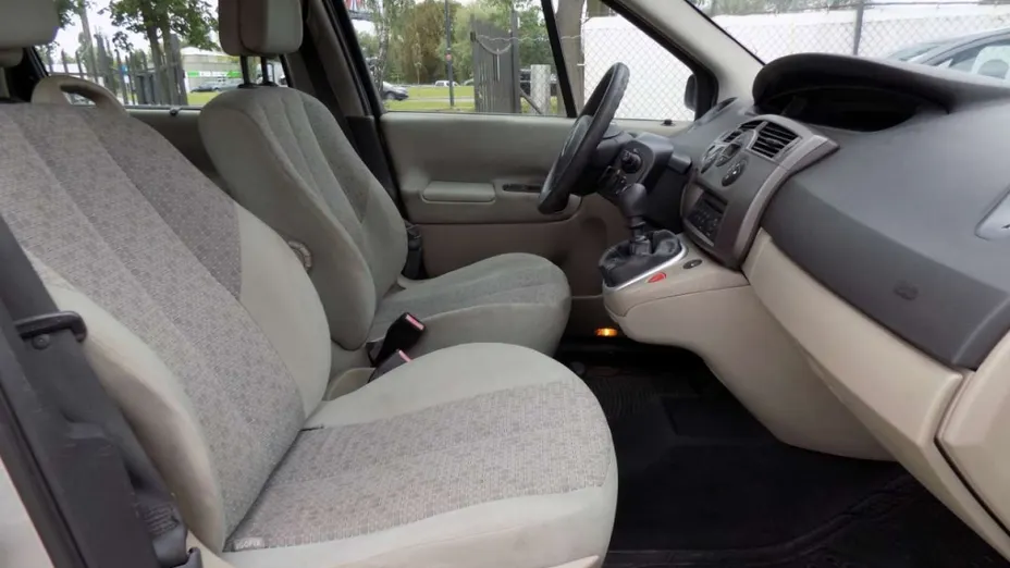 RENAULT Scenic -