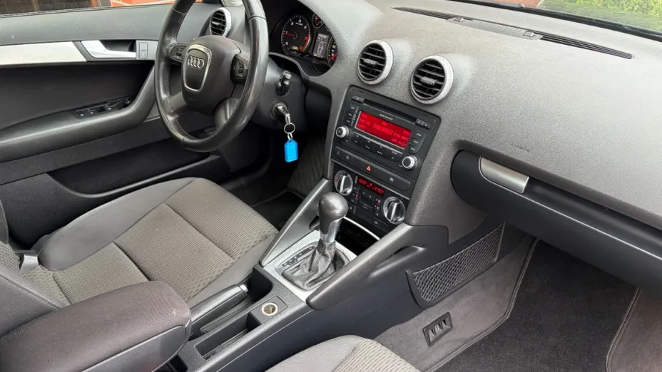 AUDI A3 Sportback -