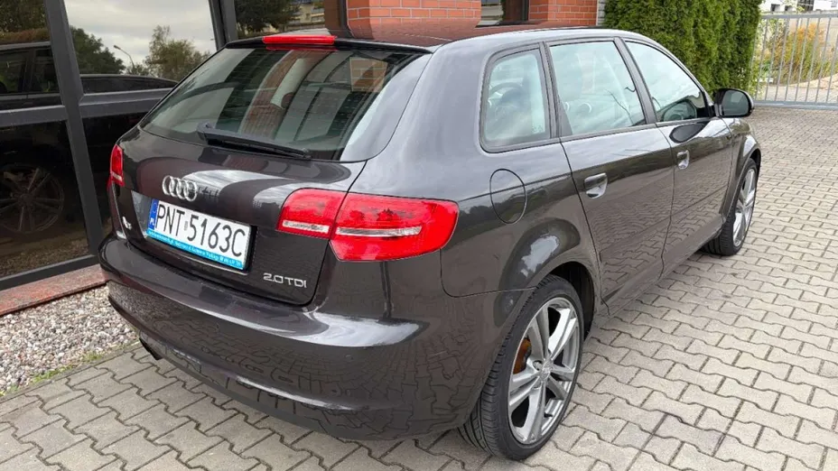 AUDI A3 Sportback -