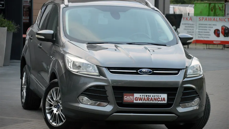 FORD Kuga -