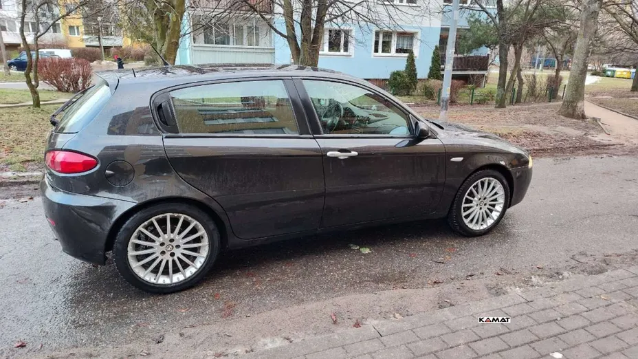 ALFA ROMEO 147 -