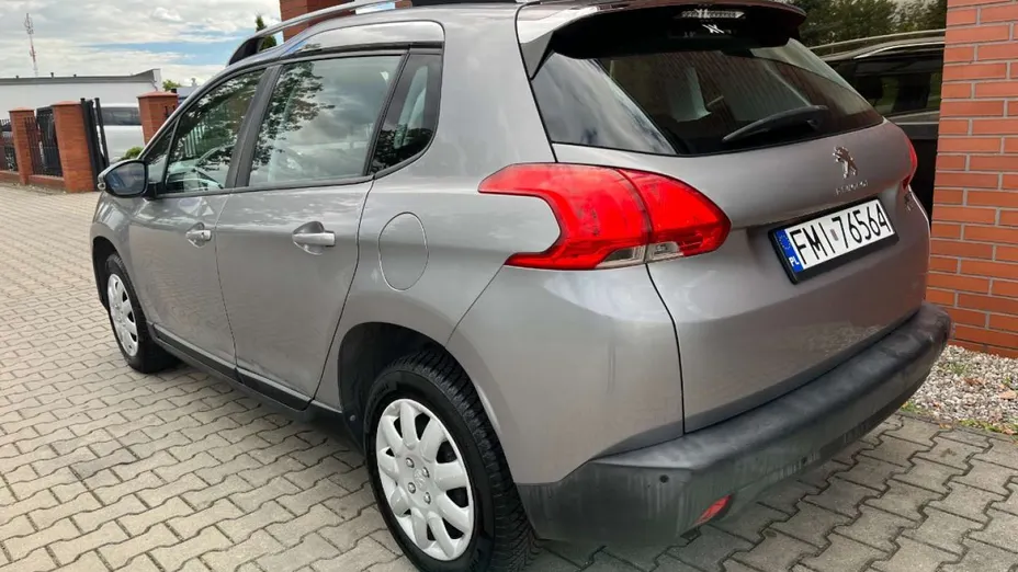PEUGEOT 2008 -