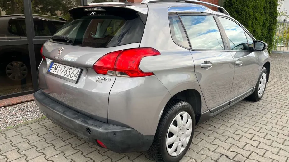 PEUGEOT 2008 -