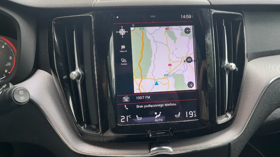 VOLVO XC60 -