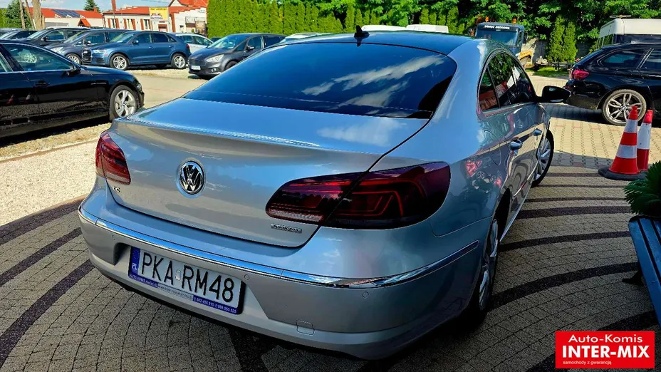 VOLKSWAGEN CC -