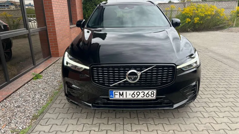 VOLVO XC60 -