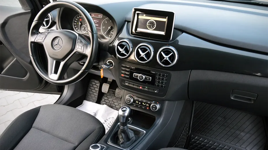 MERCEDES-BENZ B Klasa -