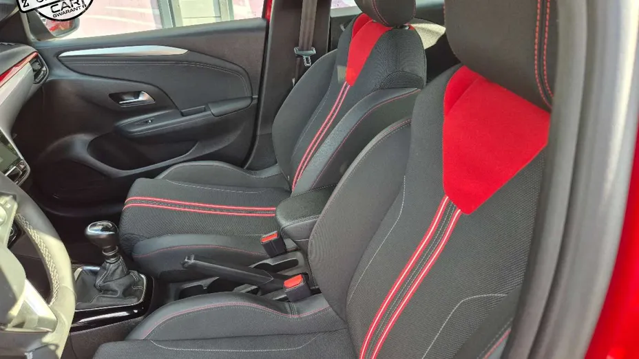 OPEL Corsa -