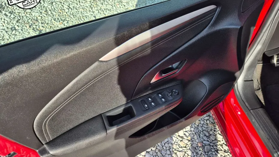OPEL Corsa -