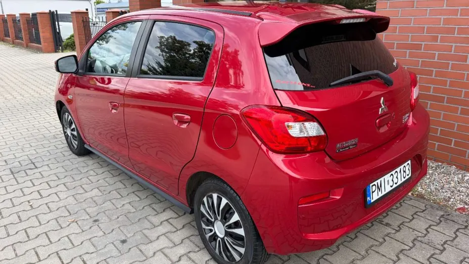 MITSUBISHI Space Star -