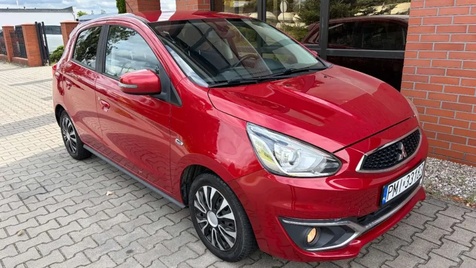 MITSUBISHI Space Star -
