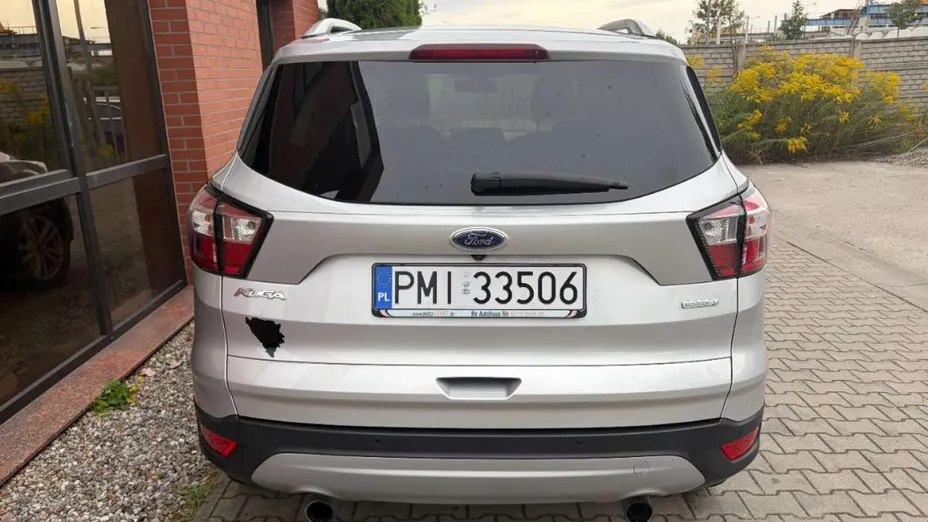 FORD Kuga -