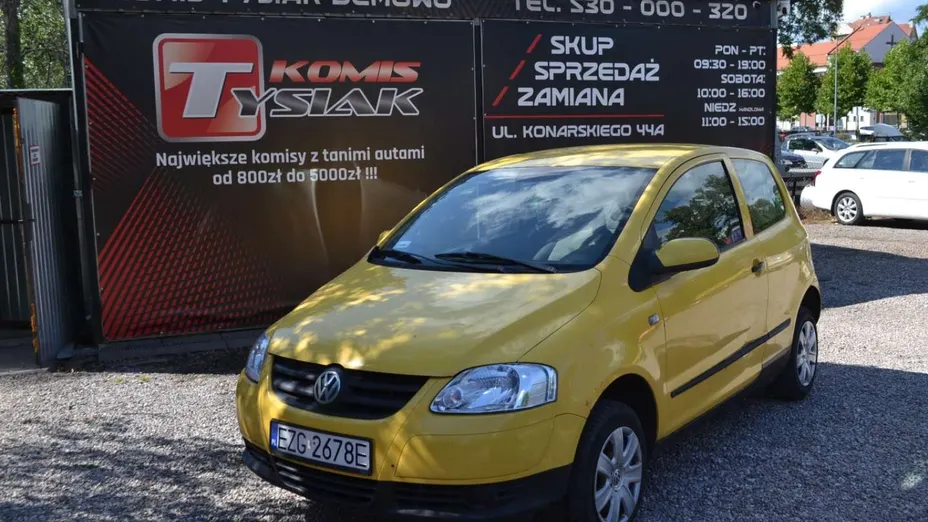 VOLKSWAGEN Fox -