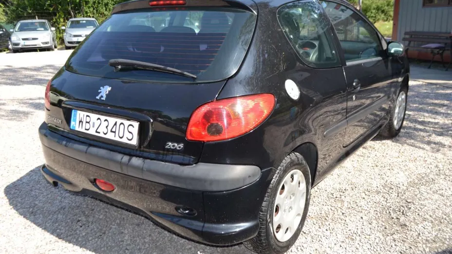 PEUGEOT 206 -