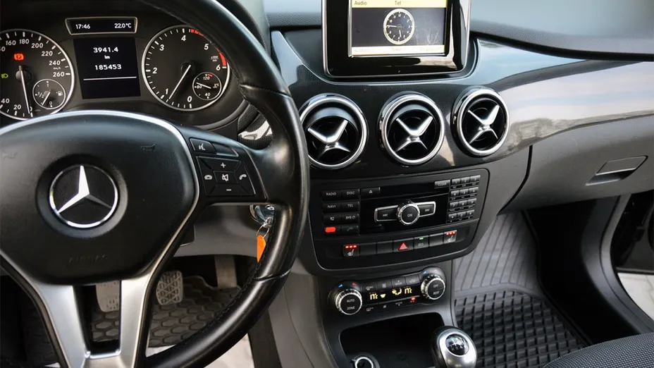 MERCEDES-BENZ B Klasa -