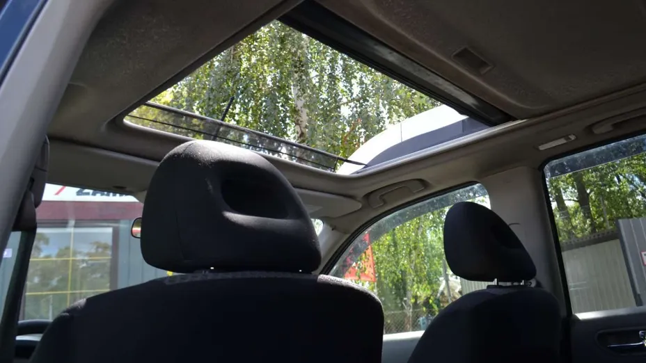 NISSAN X-Trail -