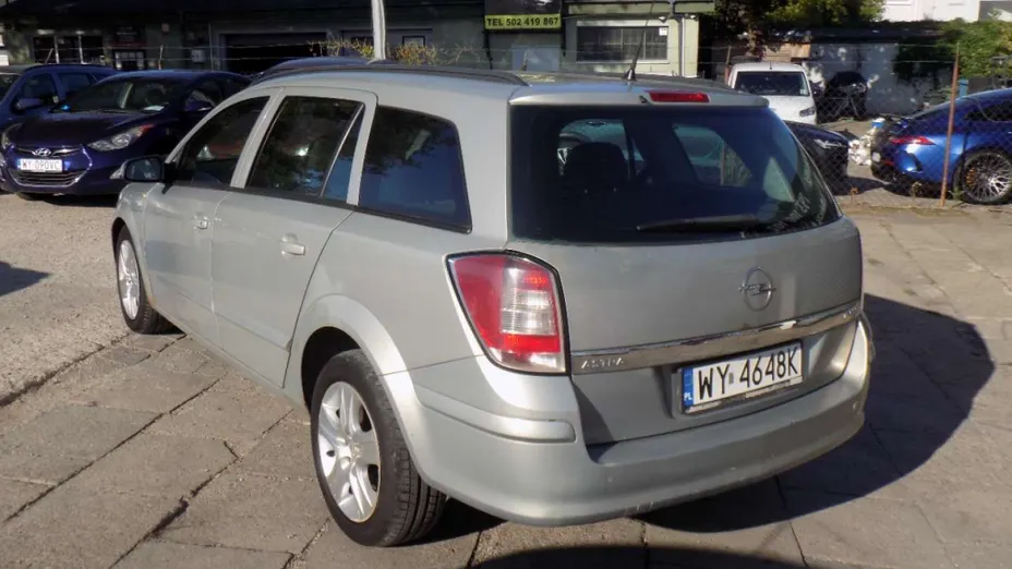 OPEL Astra -