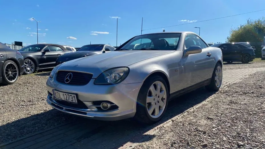 MERCEDES-BENZ SLK -