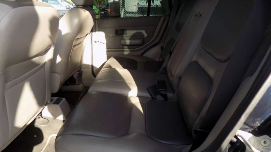 LAND ROVER Freelander -