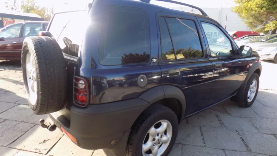 LAND ROVER Freelander -