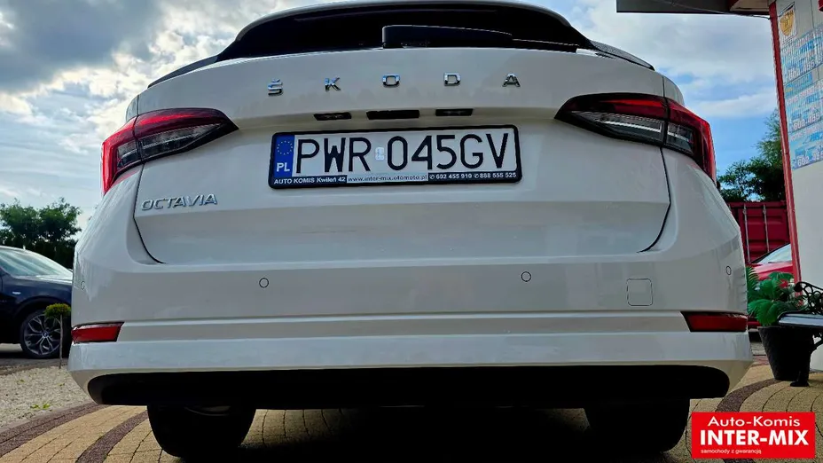 SKODA Octavia -