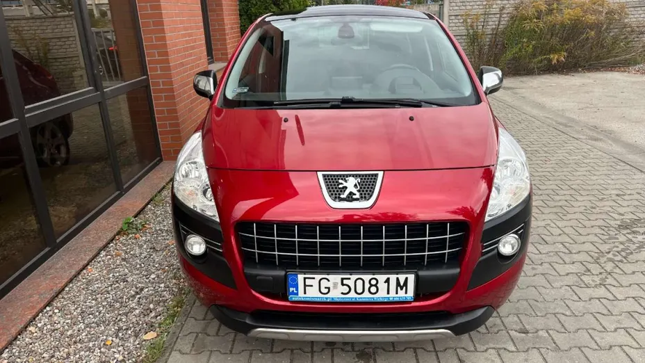 PEUGEOT 3008 -