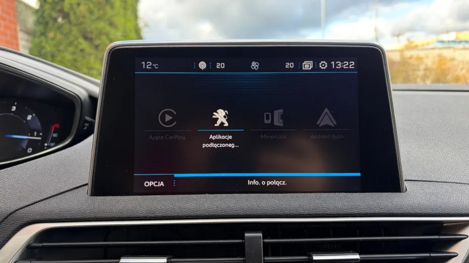 PEUGEOT 3008 -