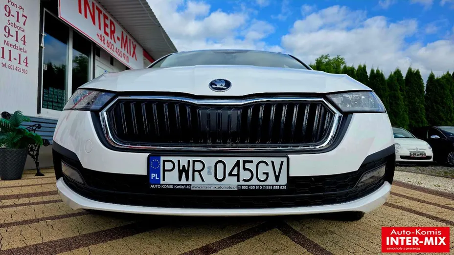 SKODA Octavia -