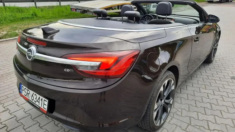 OPEL Cascada -