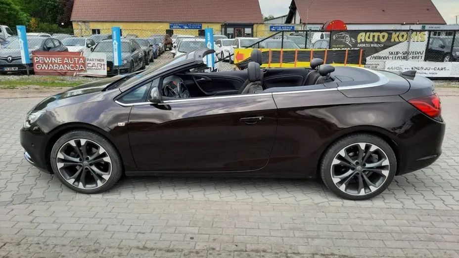 OPEL Cascada -