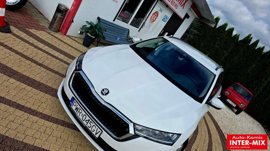 SKODA Octavia -