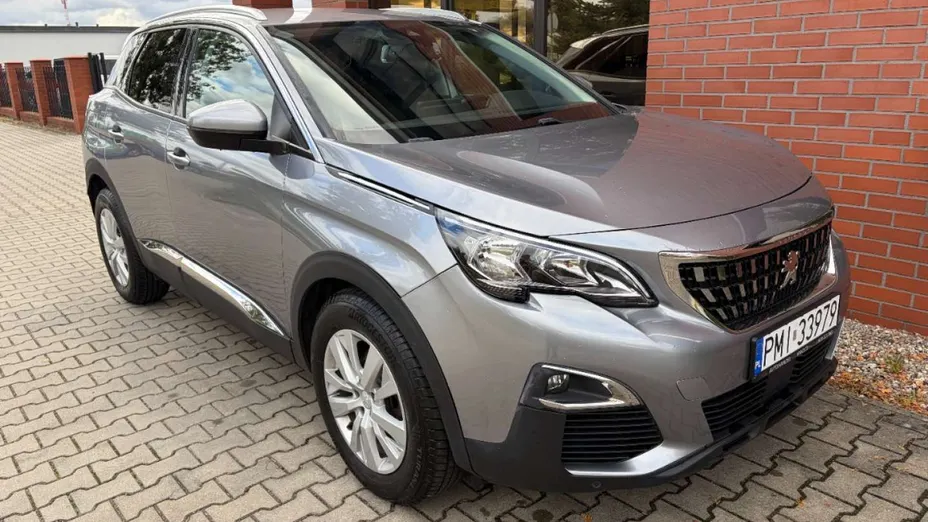 PEUGEOT 3008 -