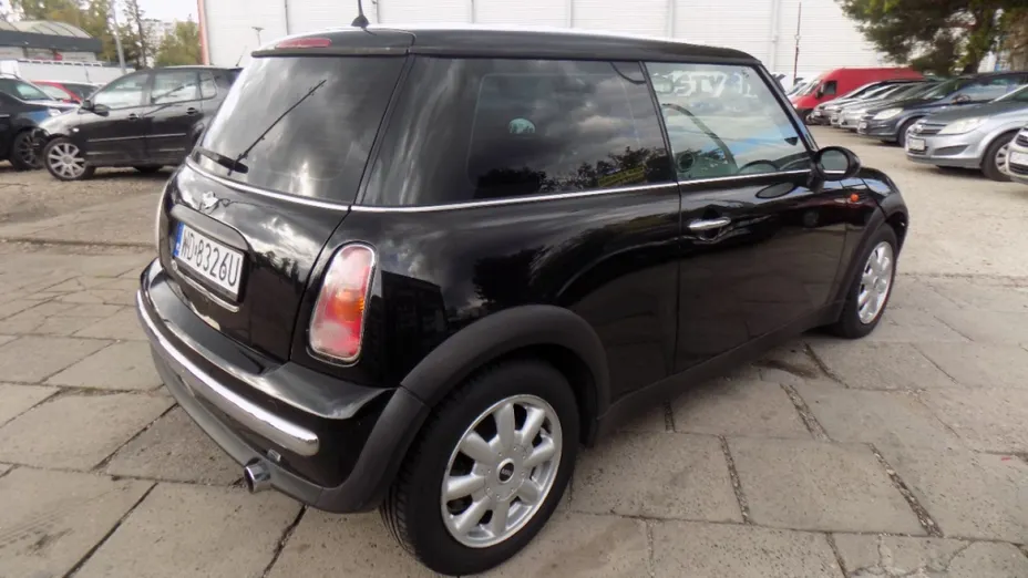 MINI One -