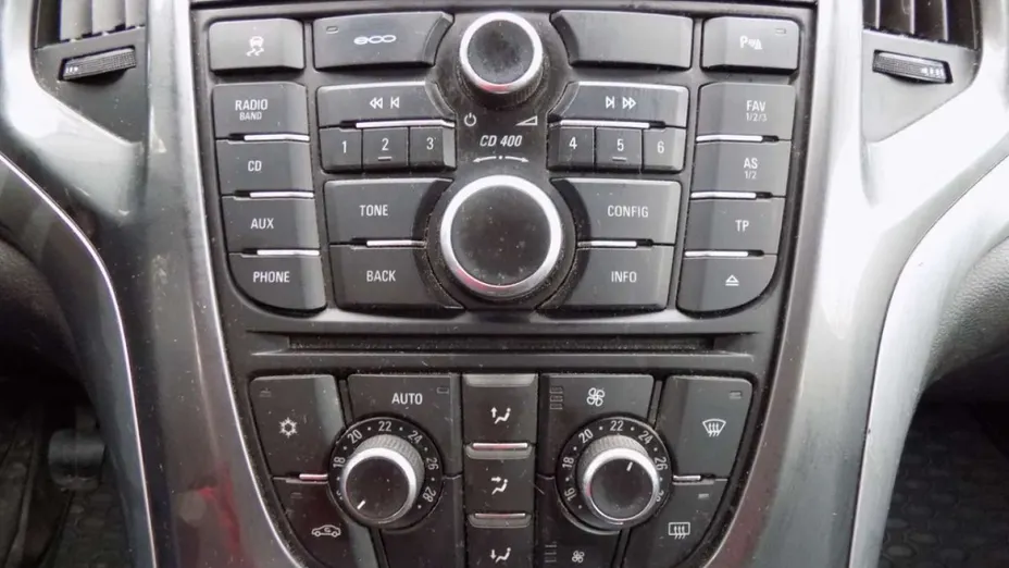 OPEL Astra -